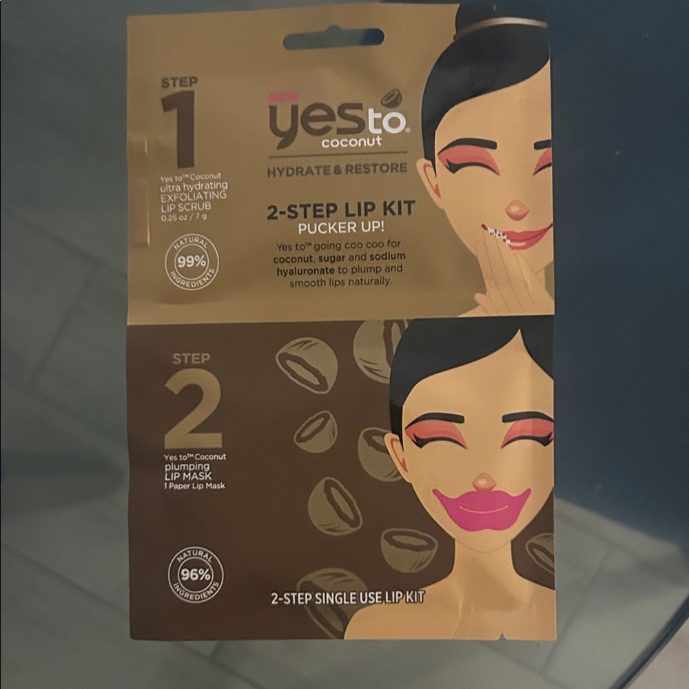 Yes To Coconut 2-Step Lip Kit - Hydrate & Restore